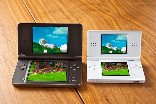 Nintendo DSi XL